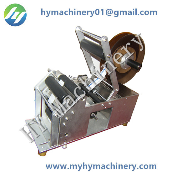 Semi Automatic Round Bottle Sticker Labeling Machine
