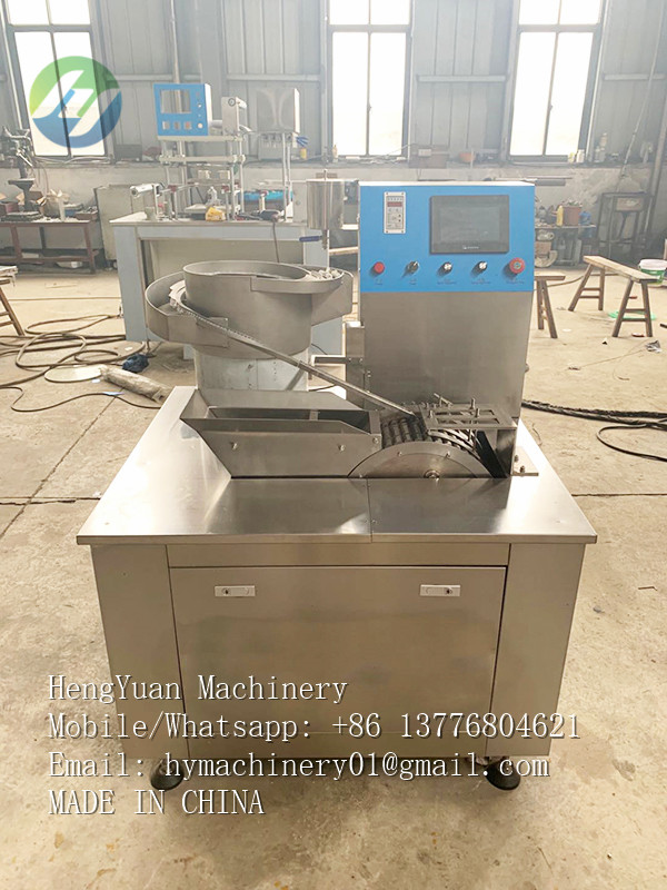Automatic saliva suction tube capping machine