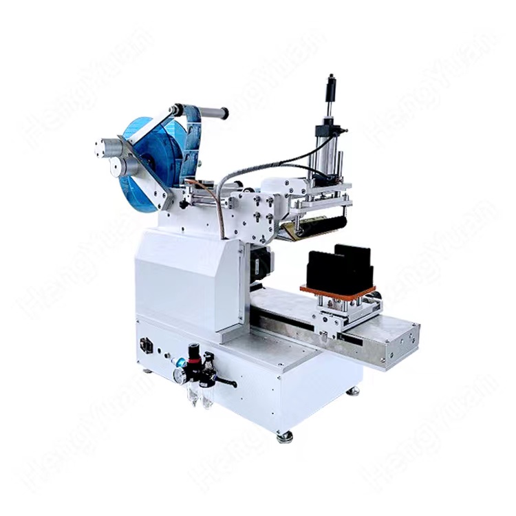 HYT-30114 Table Top Flat Surface Semi-automatic Labeling Machine.jpg